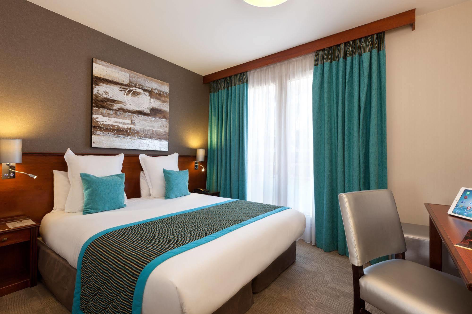 Hotel Bootcamp Issy-les-Moulineaux Esterno foto