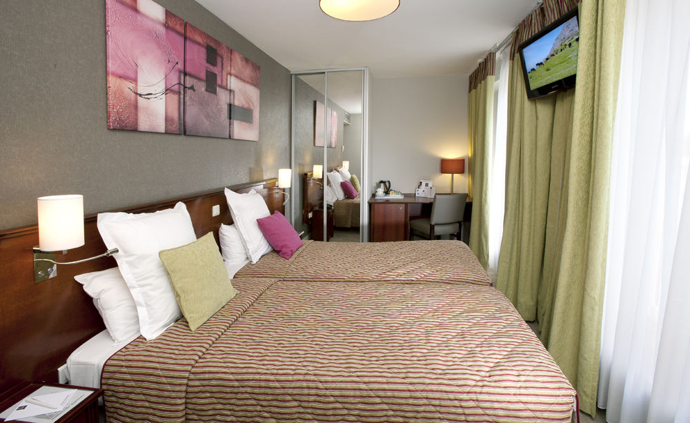 Hotel Bootcamp Issy-les-Moulineaux Esterno foto